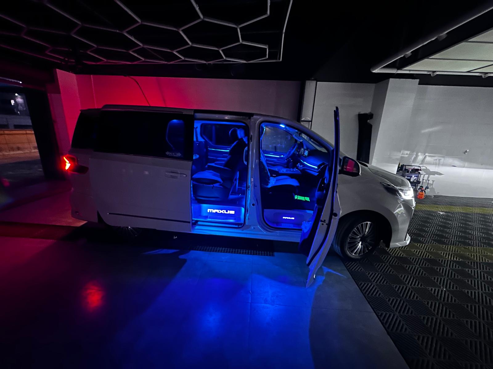 MAXUS G10  TURBO 2.0  VIP  - Vue 4